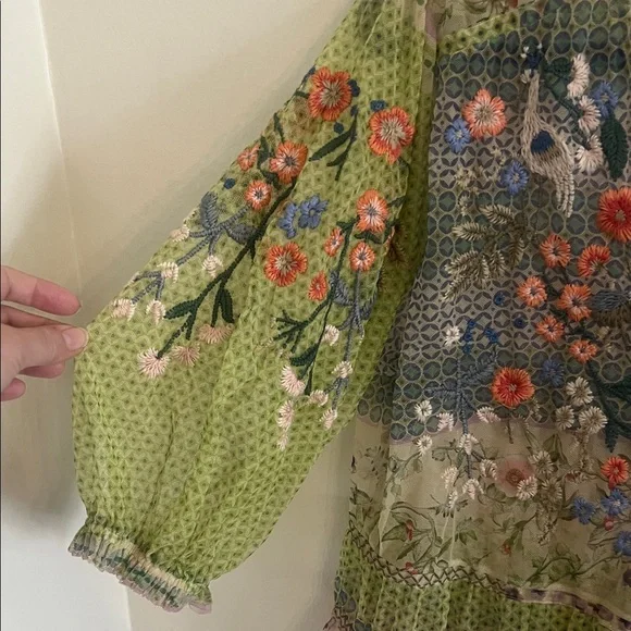 Johnny Was Multicolor Floral Embroidered 3/4 Sleeve Sheer V-Neck Blouse Large - Picture 3 of 6